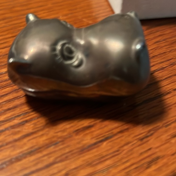 Reed and Barton hippo tooth fairy box - Picture 6 of 7